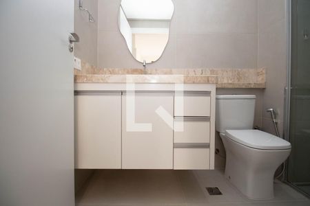 Apartamento para alugar com 65m², 2 quartos e 1 vaga Apartamento para alugar com 65m², 2 quartos e 1 vagaBanheiro da Suíte