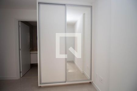 Apartamento para alugar com 65m², 2 quartos e 1 vaga Apartamento para alugar com 65m², 2 quartos e 1 vagaSuíte