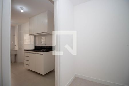 Apartamento para alugar com 65m², 2 quartos e 1 vaga Apartamento para alugar com 65m², 2 quartos e 1 vagaHall