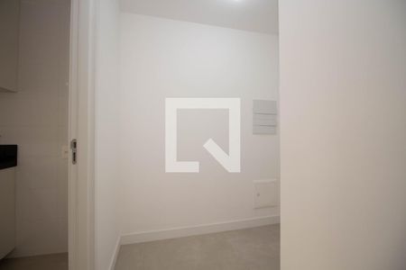 Apartamento para alugar com 65m², 2 quartos e 1 vaga Apartamento para alugar com 65m², 2 quartos e 1 vagaHall
