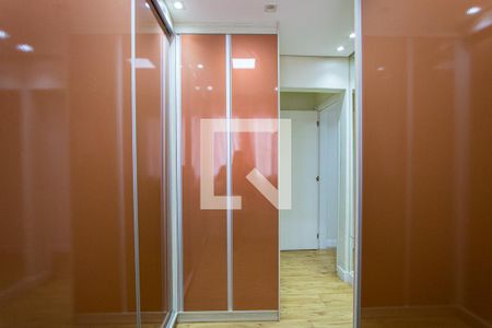 Apartamento à venda com 114m², 3 quartos e 2 vagas Apartamento à venda com 114m², 3 quartos e 2 vagasCloset do quarto 1