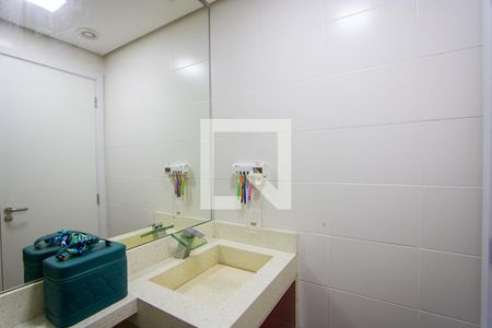 Apartamento à venda com 114m², 3 quartos e 2 vagas Apartamento à venda com 114m², 3 quartos e 2 vagasBanheiro social 1