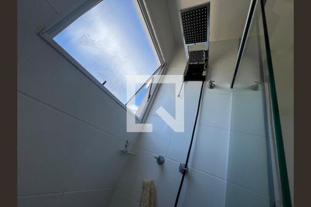 Apartamento à venda com 45m², 2 quartos e 1 vaga Apartamento à venda com 45m², 2 quartos e 1 vagaBanheiro