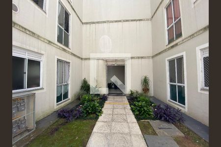 Apartamento à venda com 45m², 2 quartos e 1 vaga Apartamento à venda com 45m², 2 quartos e 1 vagaFachada do bloco