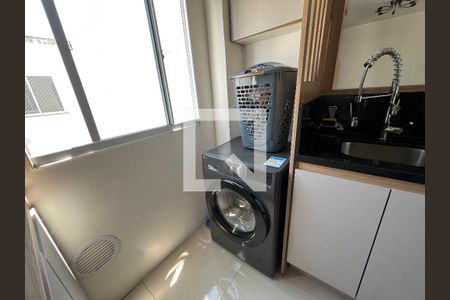 Apartamento à venda com 45m², 2 quartos e 1 vaga Apartamento à venda com 45m², 2 quartos e 1 vagaÁrea de Serviço