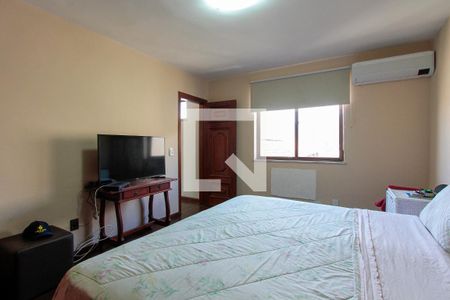 Apartamento à venda com 336m², 4 quartos e 5 vagasQuarto 4 suíte