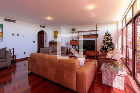 Apartamento à venda com 336m², 4 quartos e 5 vagasSala