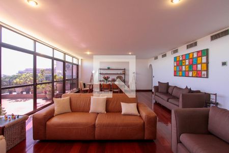 Apartamento à venda com 336m², 4 quartos e 5 vagasSala