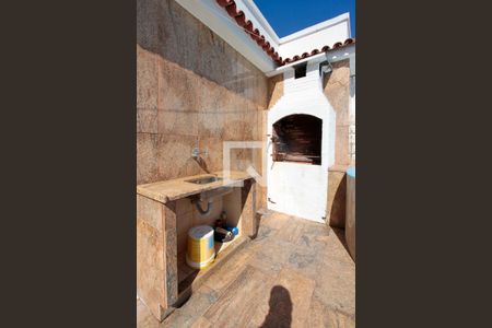 Apartamento à venda com 336m², 4 quartos e 5 vagasVaranda 2do andar