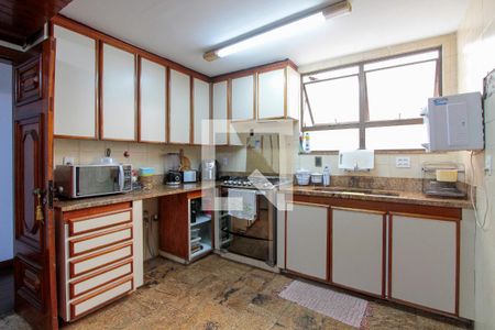 Apartamento à venda com 336m², 4 quartos e 5 vagasCozinha