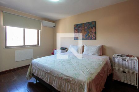 Apartamento à venda com 336m², 4 quartos e 5 vagasQuarto 4 suíte