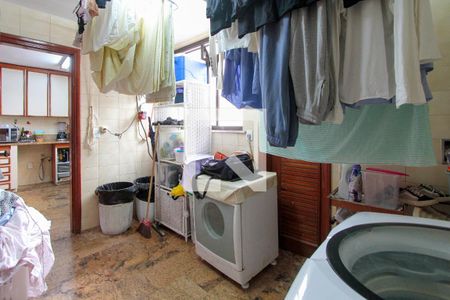 Apartamento à venda com 336m², 4 quartos e 5 vagasÁrea de Serviço