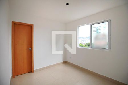 Apartamento à venda com 130m², 2 quartos e 2 vagasSuite