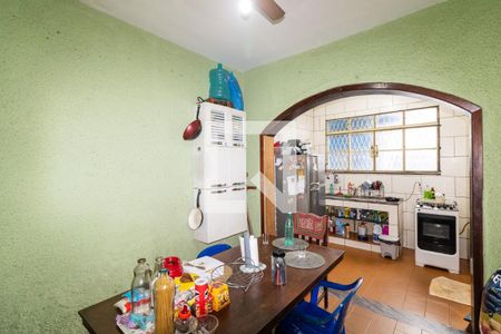Casa para alugar com 110m², 3 quartos e 4 vagas Casa para alugar com 110m², 3 quartos e 4 vagasCozinha