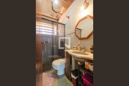 Casa à venda com 287m², 2 quartos e 3 vagasBanheiro do Quarto 1