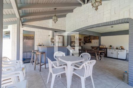 Casa à venda com 287m², 2 quartos e 3 vagasQuintal - Churrasqueira