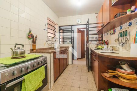 Casa à venda com 287m², 2 quartos e 3 vagasCozinha