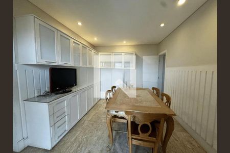 Apartamento à venda com 394m², 4 quartos e 7 vagas