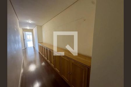 Apartamento à venda com 394m², 4 quartos e 7 vagas