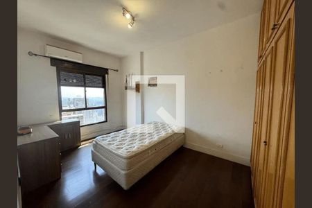 Apartamento à venda com 394m², 4 quartos e 7 vagas