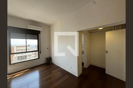 Apartamento à venda com 394m², 4 quartos e 7 vagas