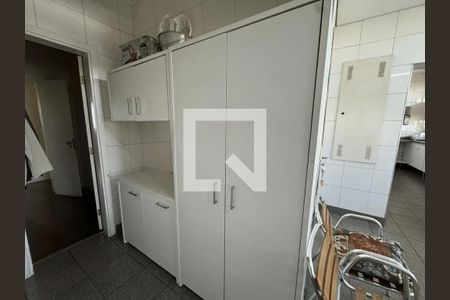 Apartamento à venda com 394m², 4 quartos e 7 vagas