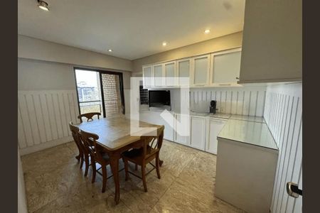 Apartamento à venda com 394m², 4 quartos e 7 vagas