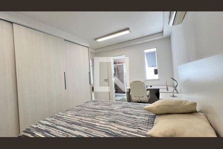 Casa à venda com 5 quartos, 385m² em Itaipu, Niterói