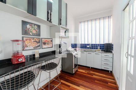 Apartamento à venda com 105m², 2 quartos e sem vaga Apartamento à venda com 105m², 2 quartos e sem vagaCozinha