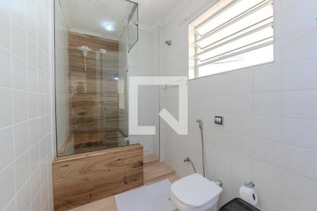 Apartamento à venda com 105m², 2 quartos e sem vaga Apartamento à venda com 105m², 2 quartos e sem vagaBanheiro da Suíte 1