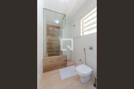 Apartamento à venda com 105m², 2 quartos e sem vaga Apartamento à venda com 105m², 2 quartos e sem vagaBanheiro da Suíte 1