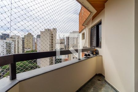 Varanda de apartamento para alugar com 3 quartos, 220m² em Pinheiros, São Paulo