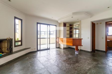 Apartamento para alugar com 220m², 3 quartos e 3 vagas Apartamento para alugar com 220m², 3 quartos e 3 vagasCobertura