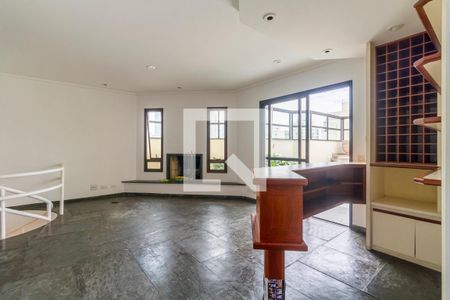 Apartamento para alugar com 220m², 3 quartos e 3 vagas Apartamento para alugar com 220m², 3 quartos e 3 vagasCobertura