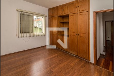 Casa à venda com 120m², 2 quartos e 1 vagaQuarto