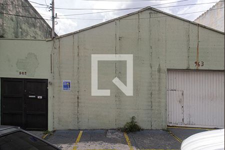 Casa à venda com 120m², 2 quartos e 1 vagaFachada