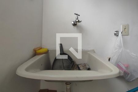 Apartamento à venda com 45m², 2 quartos e 1 vaga Apartamento à venda com 45m², 2 quartos e 1 vagaÁrea de Serviço