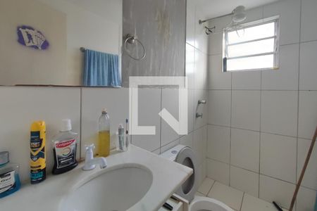 Apartamento à venda com 45m², 2 quartos e 1 vaga Apartamento à venda com 45m², 2 quartos e 1 vagaBanheiro
