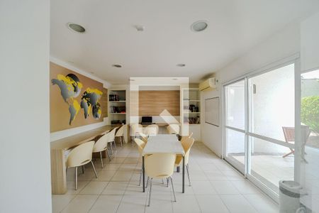 Apartamento à venda com 69m², 2 quartos e 1 vagaÁrea comum