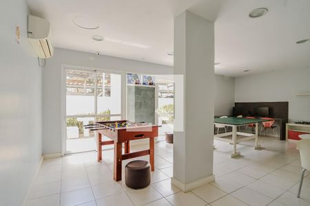 Apartamento à venda com 69m², 2 quartos e 1 vagaÁrea comum