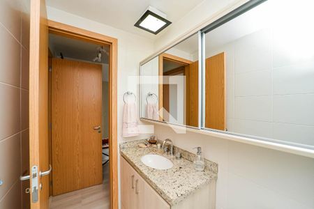Apartamento à venda com 69m², 2 quartos e 1 vagaBanheiro da Suíte
