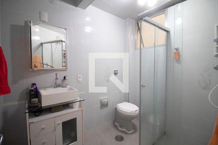 Apartamento à venda com 70m², 2 quartos e 1 vaga Apartamento à venda com 70m², 2 quartos e 1 vagaBanheiro
