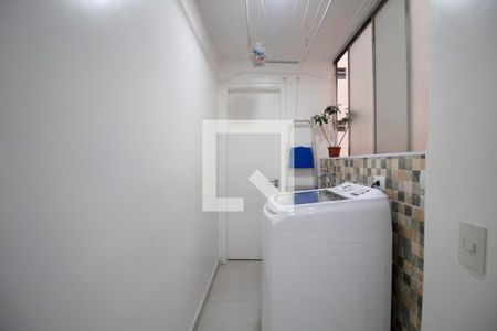 Apartamento à venda com 70m², 2 quartos e 1 vaga Apartamento à venda com 70m², 2 quartos e 1 vagaÁrea de serviço