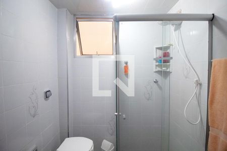 Apartamento à venda com 70m², 2 quartos e 1 vaga Apartamento à venda com 70m², 2 quartos e 1 vagaBanheiro