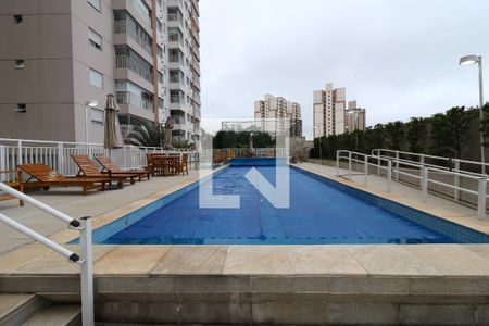 Apartamento à venda com 68m², 2 quartos e 2 vagasÁrea Comum - Piscina