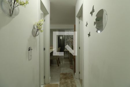 Apartamento à venda com 68m², 2 quartos e 2 vagasCorredor