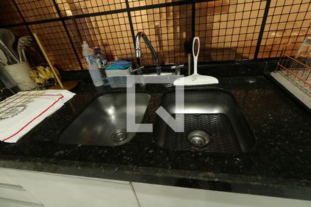 Apartamento à venda com 68m², 2 quartos e 2 vagasCozinha - Pia