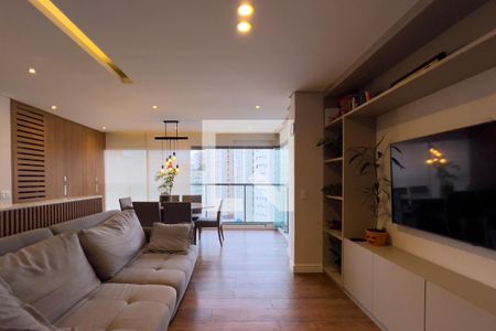 Sala e cozinha de apartamento para alugar com 2 quartos, 68m² em Vila Mariana, São Paulo