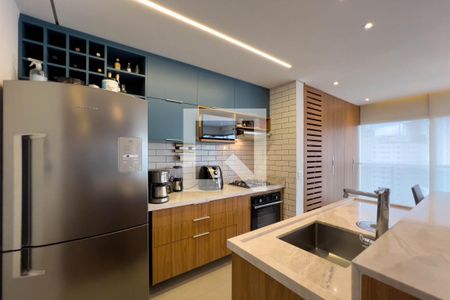 Sala e cozinha de apartamento para alugar com 2 quartos, 68m² em Vila Mariana, São Paulo