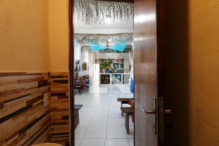 Casa à venda com 129m², 1 quarto e 1 vagaSalão - Lavabo